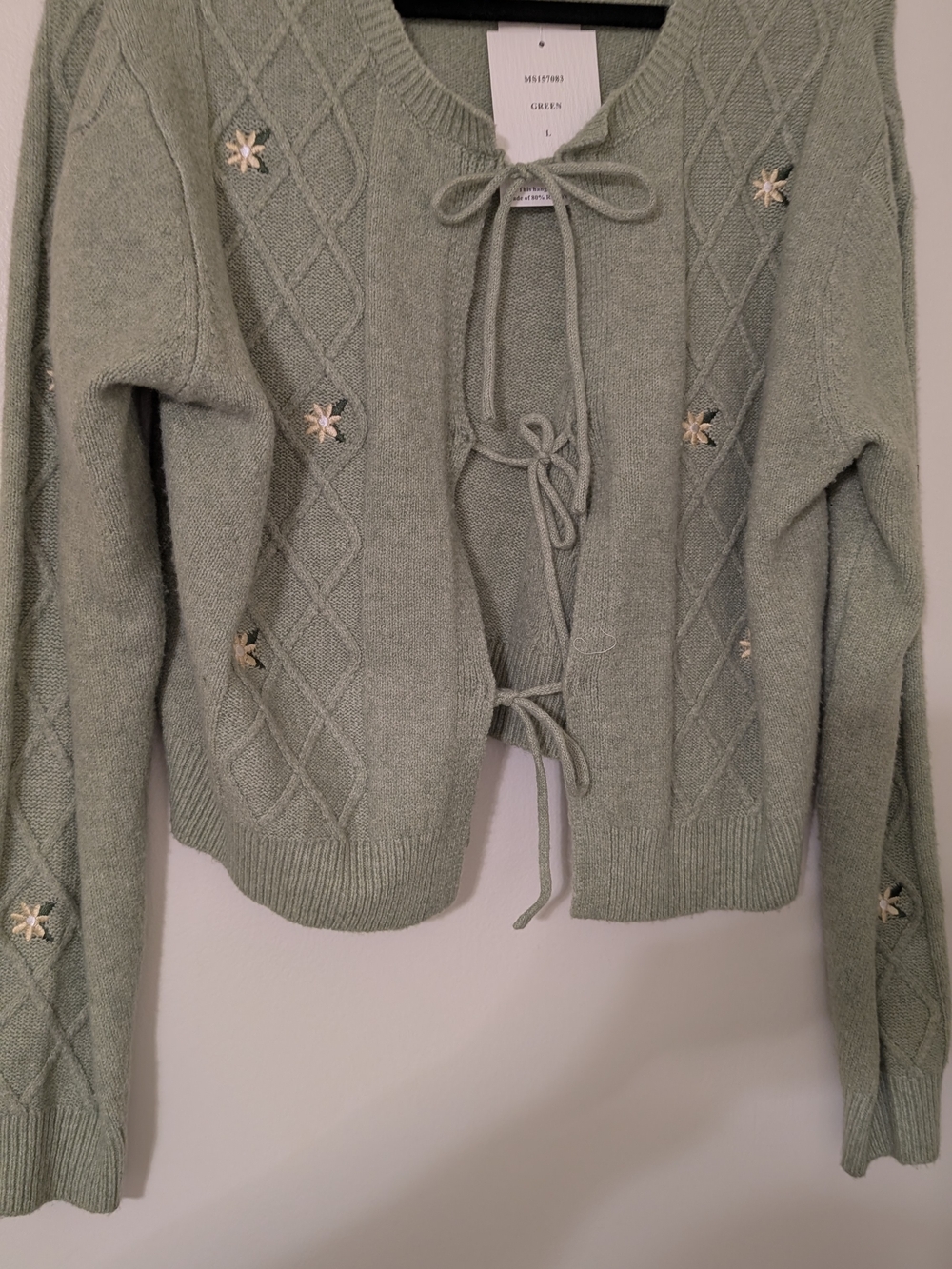 Tie-Front Light Green Diamond Knit Cardigan with Floral Embroidery